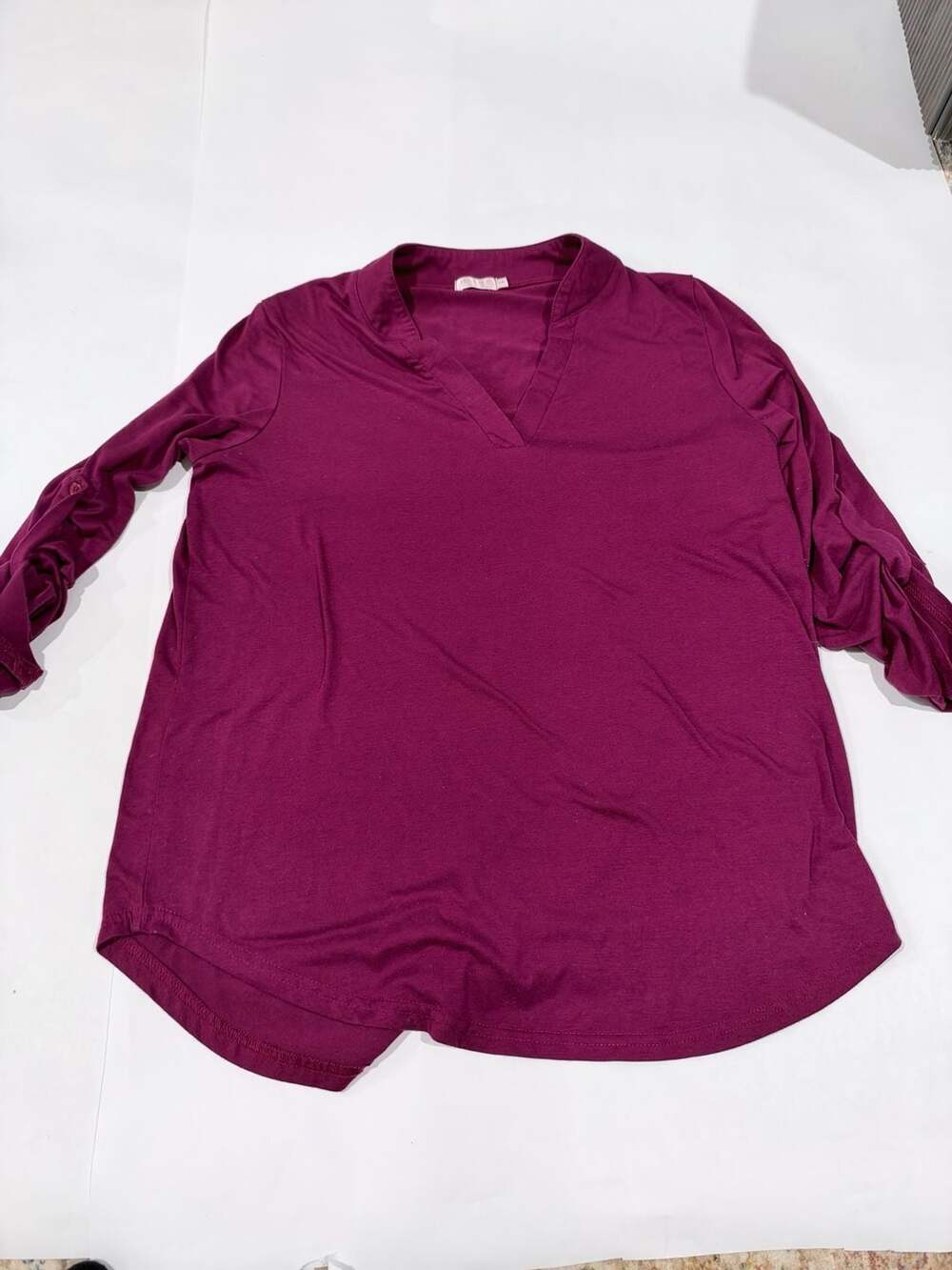 Halife Size L V-Neck 3/4 Sleeve Top Magenta